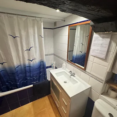 Piso Acogedor En El Centro De בילבאו